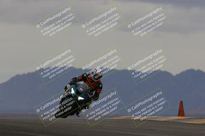 media/Jan-15-2023-SoCal Trackdays (Sun) [[c1237a034a]]/Turn 9 (2pm)/